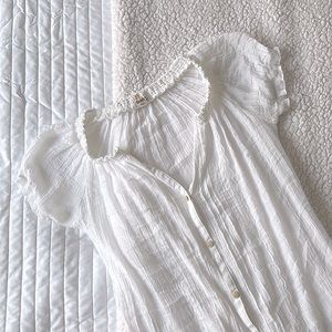 Mudd Womens Light Summer “Coastal Grandmother” Blouse